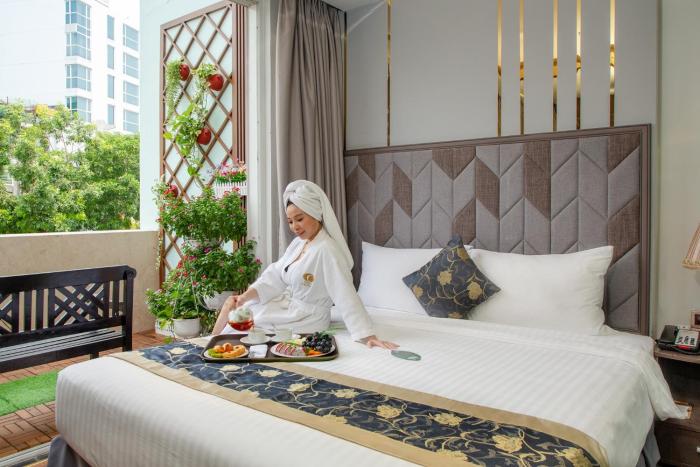 cicilia city hotel saigon center