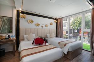 cicilia city hotel saigon center