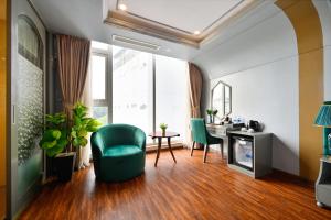 cicilia city hotel saigon center