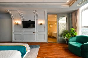 cicilia city hotel saigon center