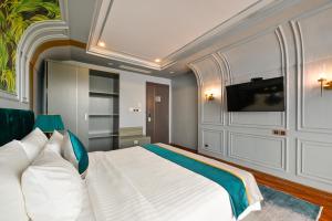 cicilia city hotel saigon center