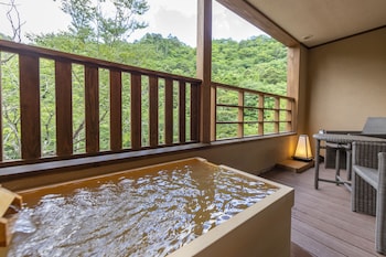 shionoyu onsen rengetsu