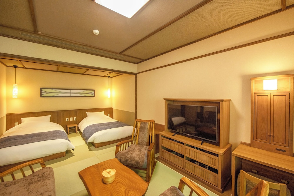 shionoyu onsen rengetsu