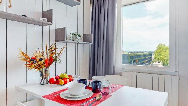 evis home hotel and apartments