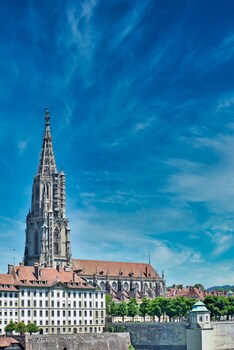 evis home hotel and apartments