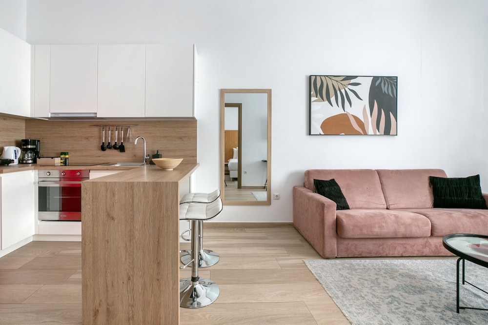 elia kolonaki luxury apartments