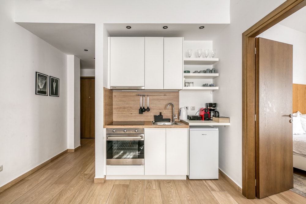 elia kolonaki luxury apartments