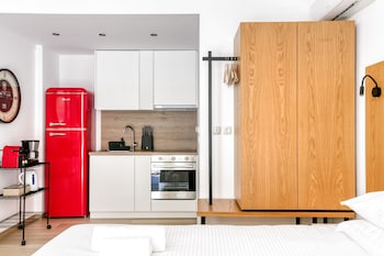 elia kolonaki luxury apartments