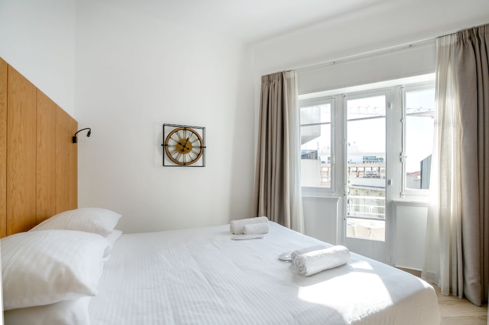 elia kolonaki luxury apartments