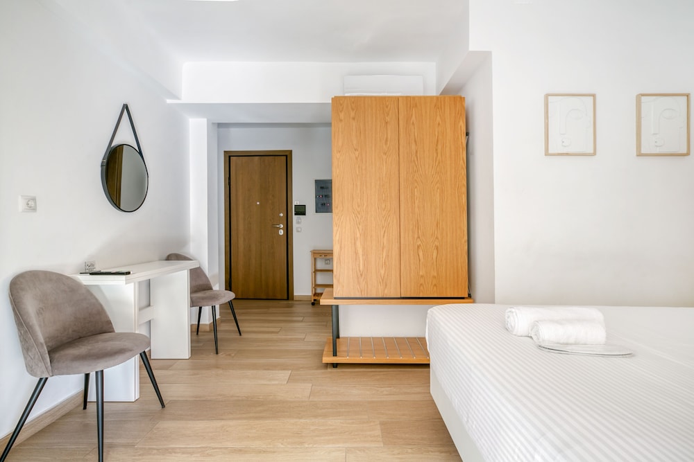 elia kolonaki luxury apartments