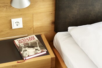 im jaich hotel