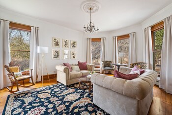 stratton creek inn