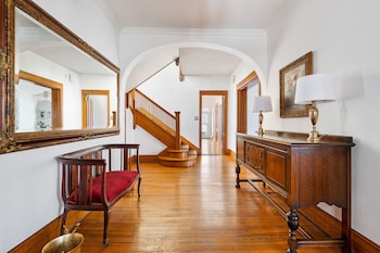 stratton creek inn
