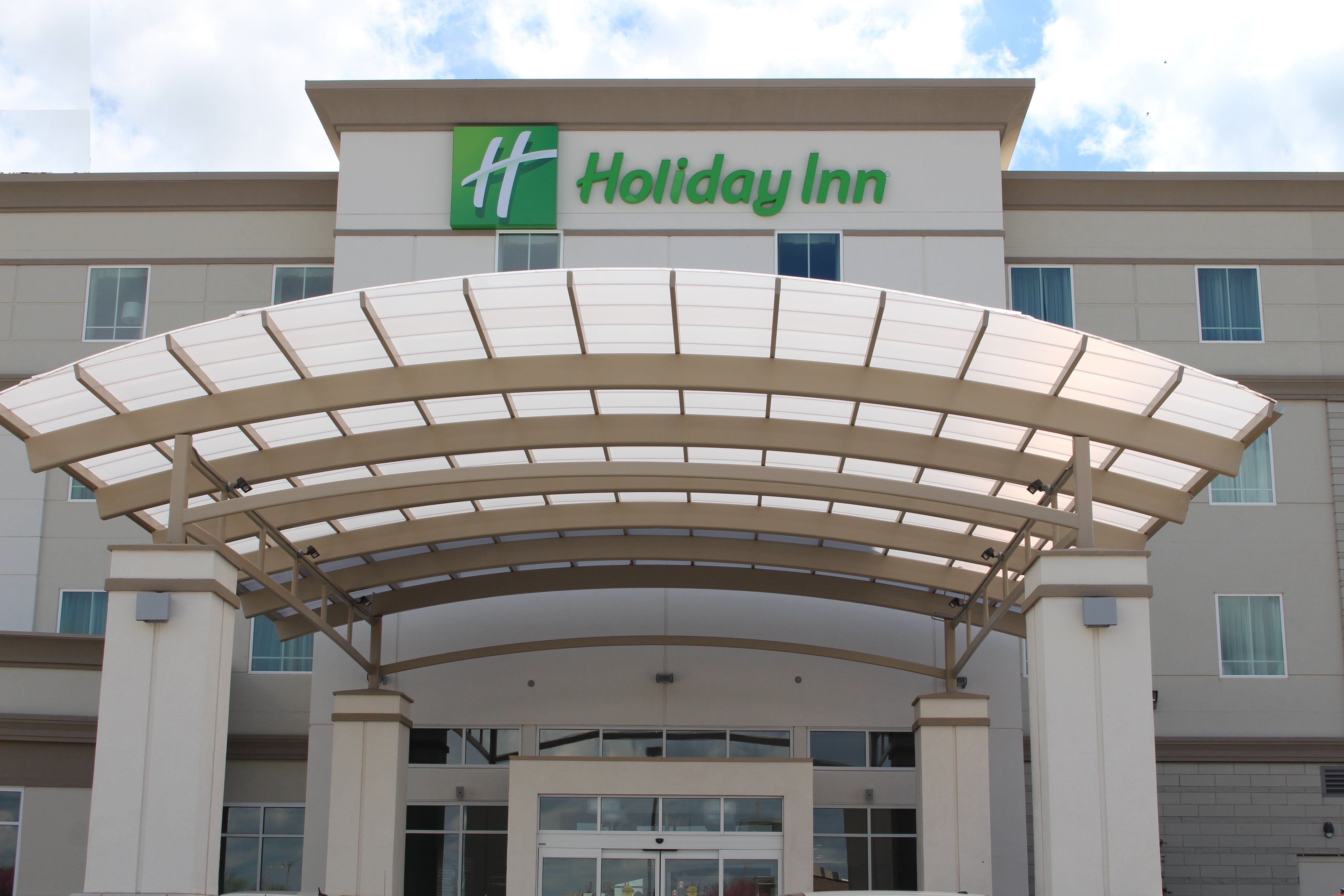 holiday inn salina by ihg