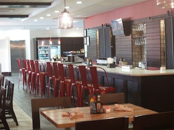 holiday inn salina by ihg