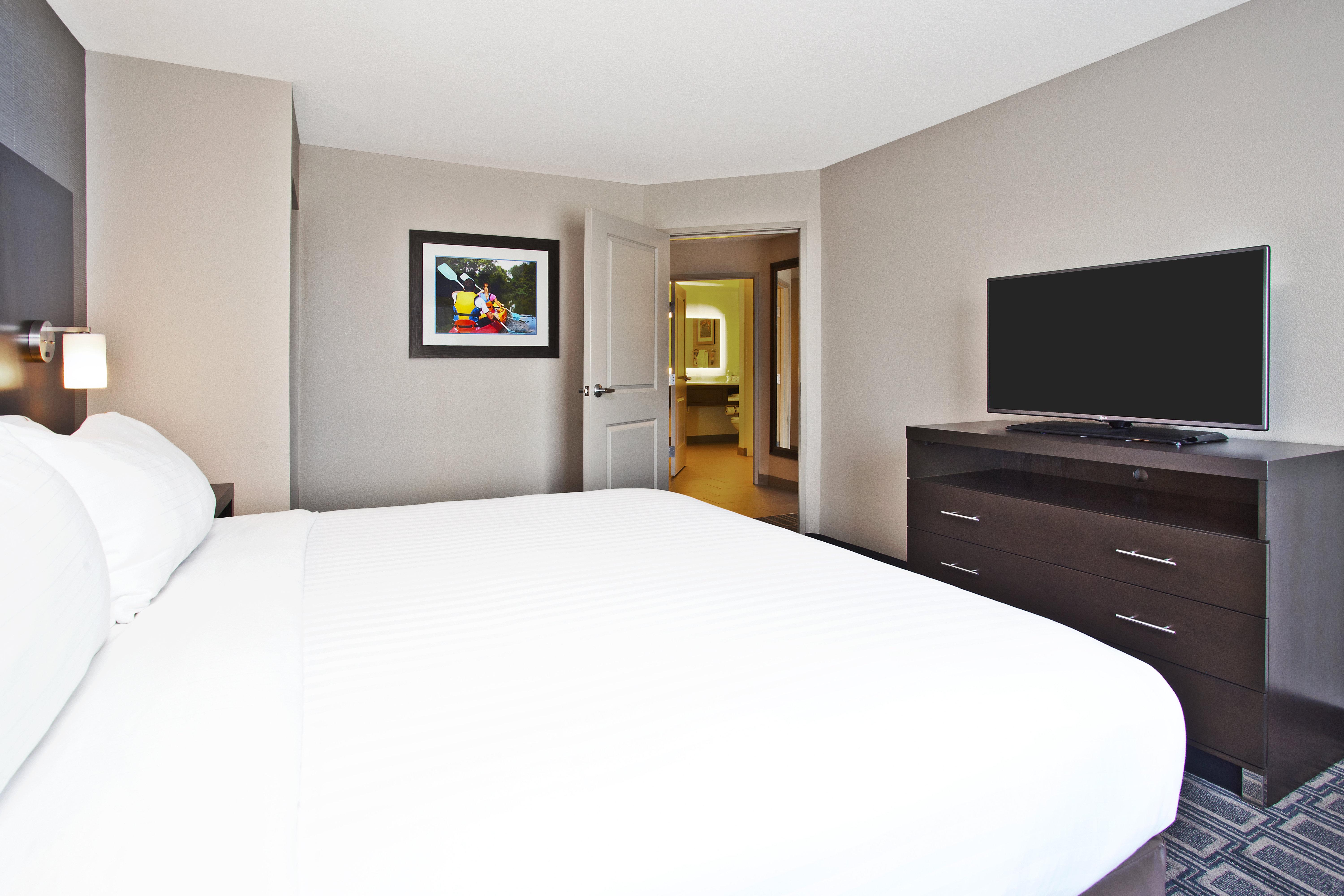 holiday inn express and suites ann arbor west by ihg