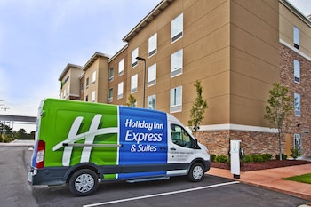 holiday inn express and suites ann arbor west by ihg