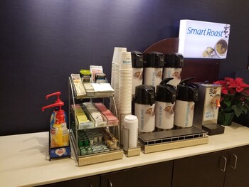 holiday inn express and suites ann arbor west by ihg