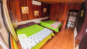 bungalows las iguanas arenal volcano