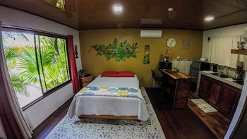 bungalows las iguanas arenal volcano