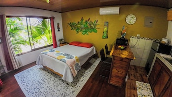 bungalows las iguanas arenal volcano