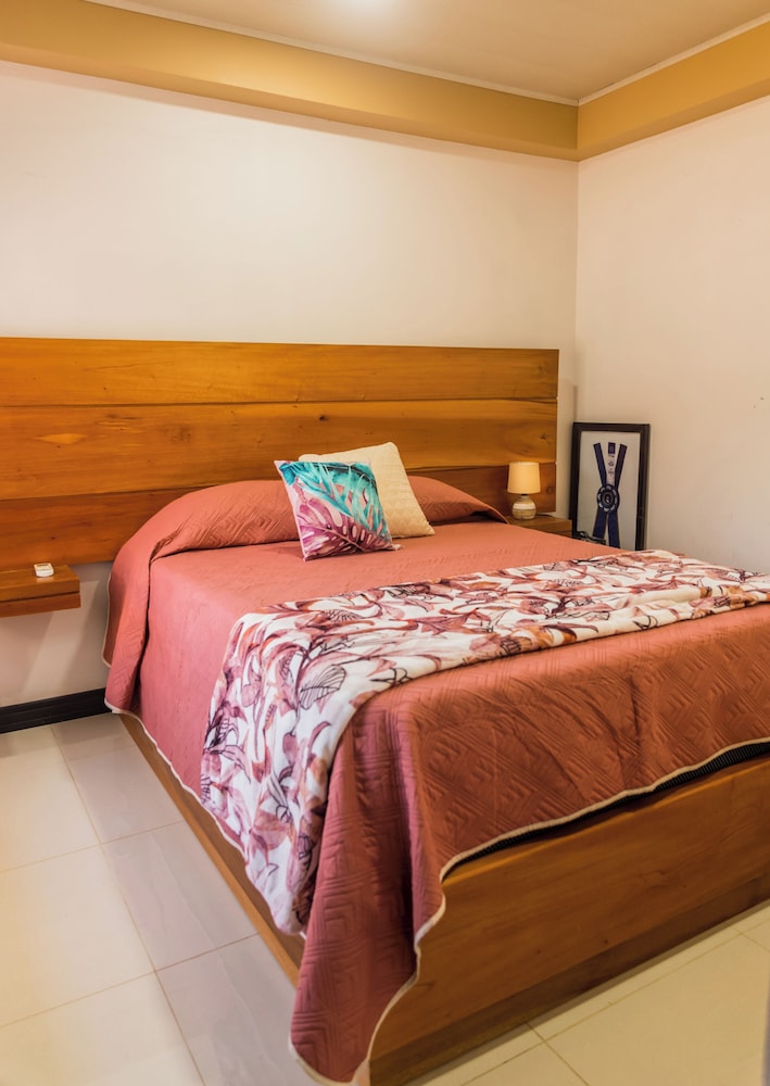 bungalows las iguanas arenal volcano