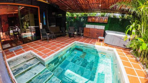 bungalows las iguanas arenal volcano