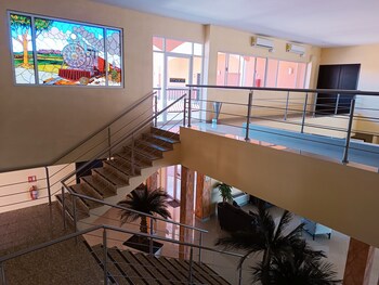hotel los cedros inn