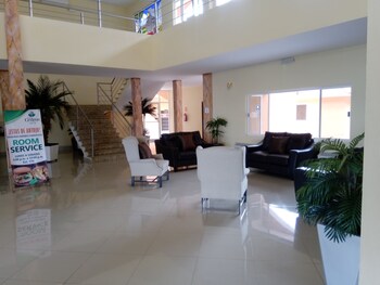 hotel los cedros inn