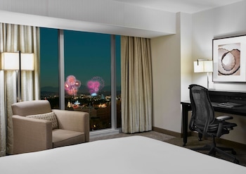 hilton anaheim