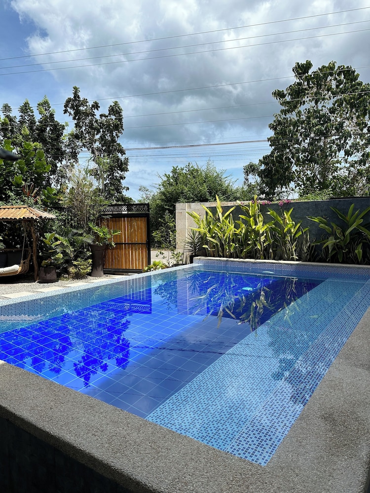 azul de panglao hotel by cocotel