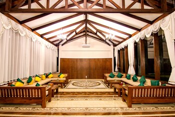 gawyangyi hotel and resort