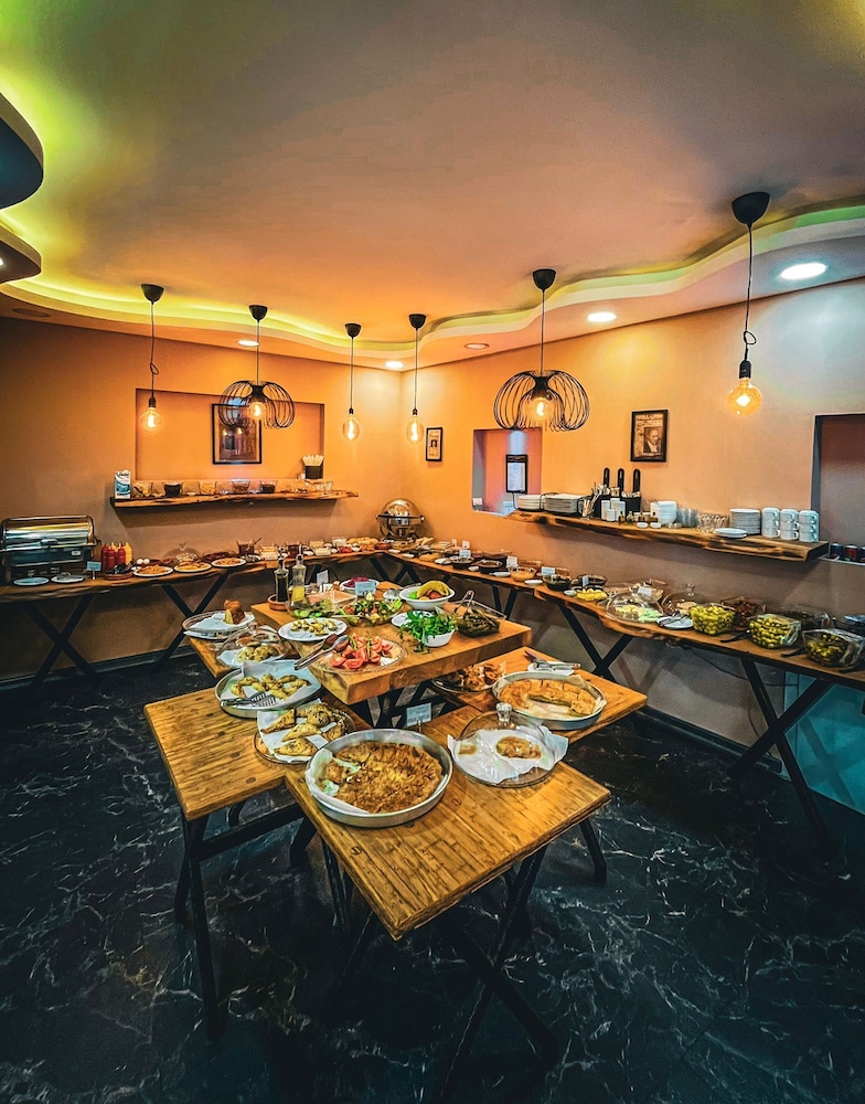 life artemis otel