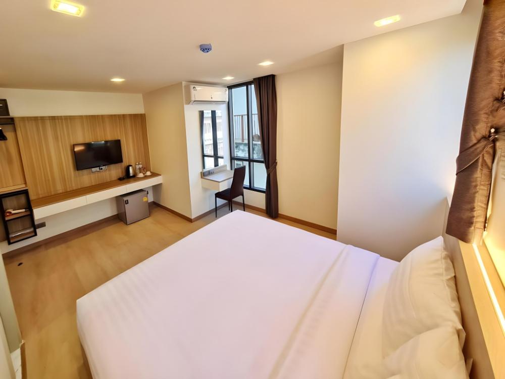thana wisut hotel