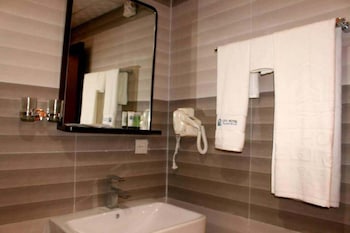 city hotel