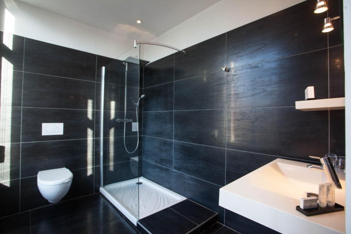 lesplanade lille adults only