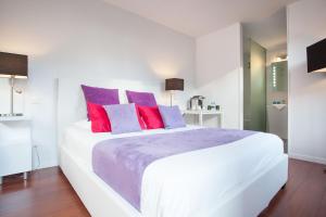 lesplanade lille adults only