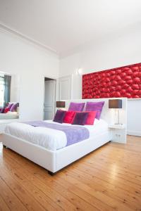 lesplanade lille adults only