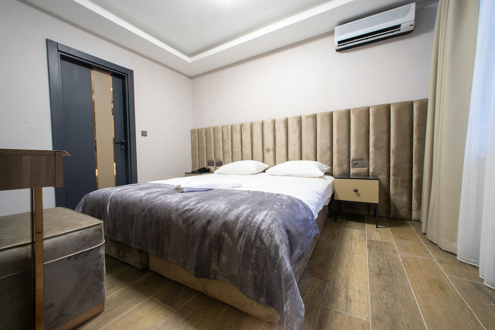 mad inn hotel and spa