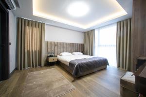 mad inn hotel and spa