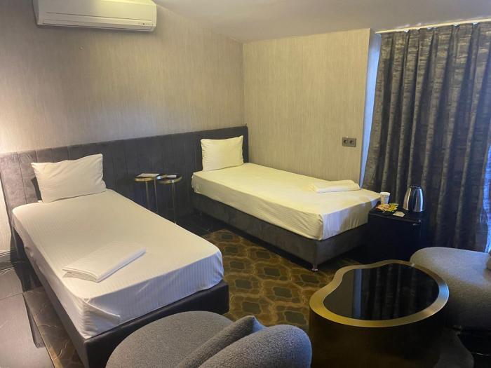 mad inn hotel and spa