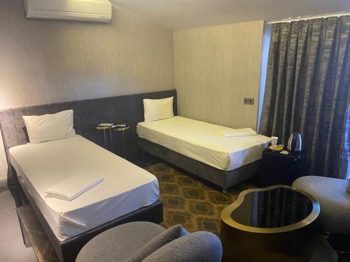 mad inn hotel and spa