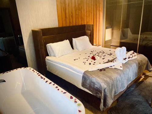 mad inn hotel and spa