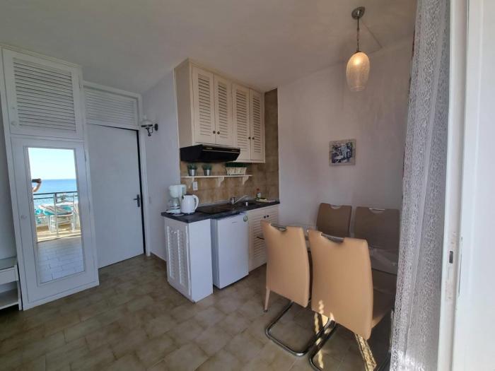 corfu dream glyfada apartments