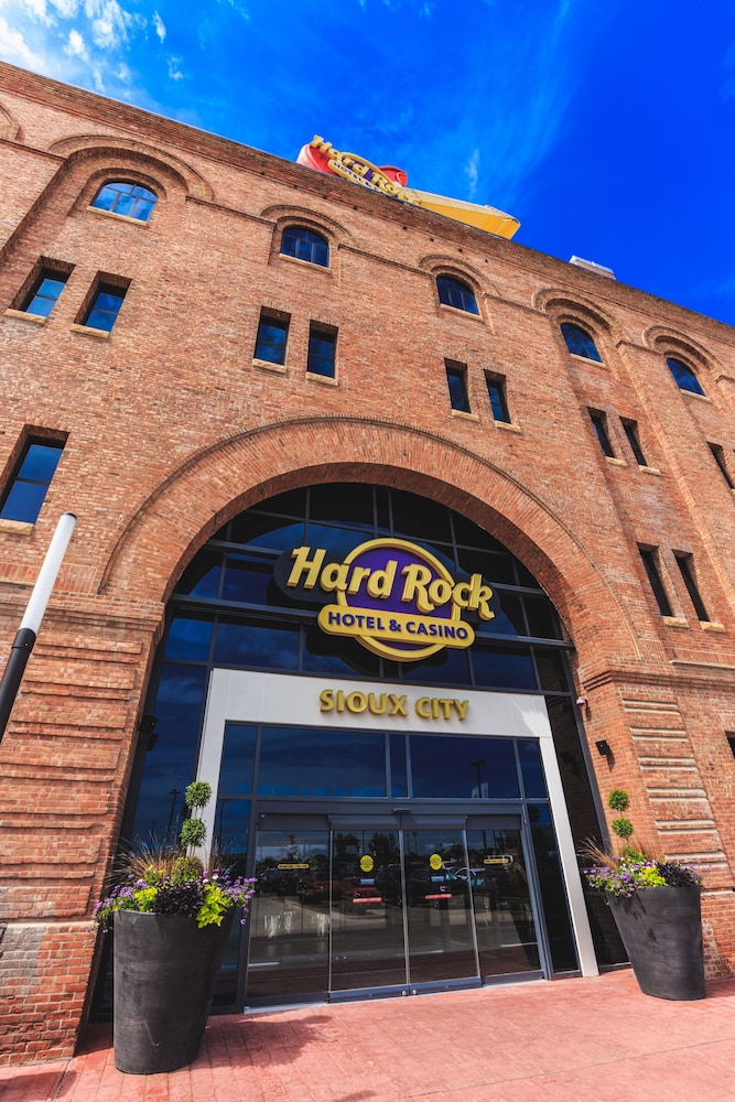 hard rock hotel and casino sioux city