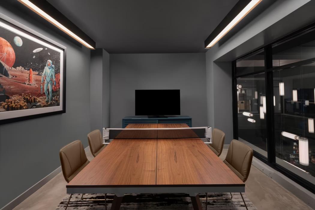 moxy houston downtown