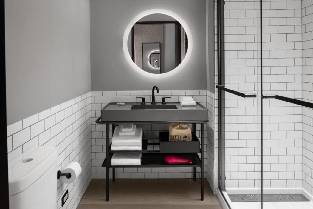 moxy houston downtown