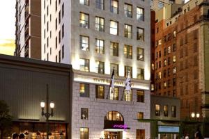 moxy houston downtown