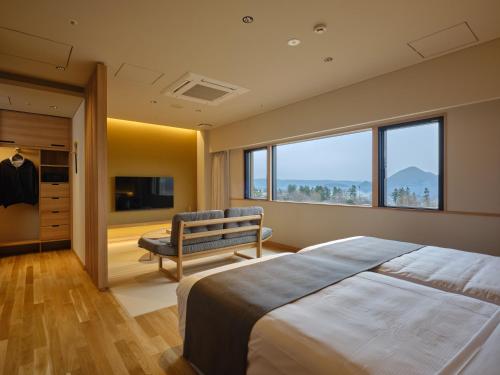Lake Toya Tsuruga Resort Hikari No Uta,Muroran>>Lake Toya,2.5 star