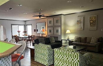 gaidos seaside inn